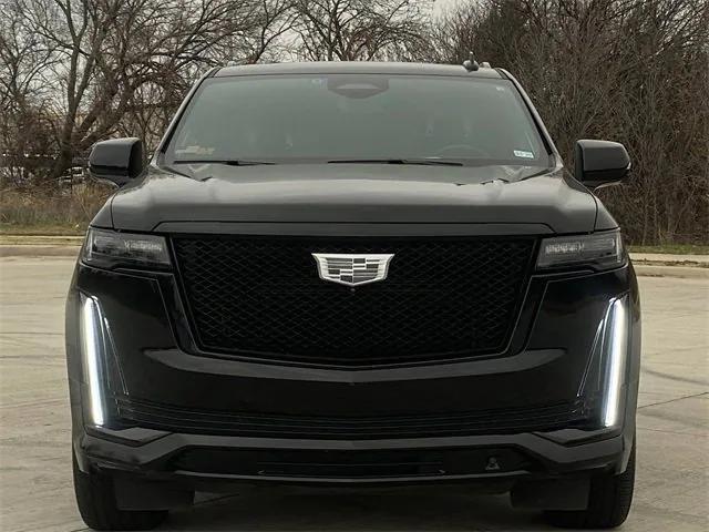 used 2022 Cadillac Escalade ESV car, priced at $79,907