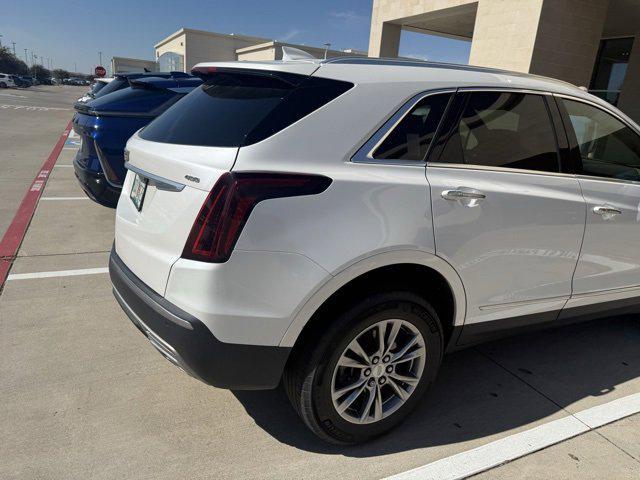 used 2021 Cadillac XT5 car, priced at $33,526