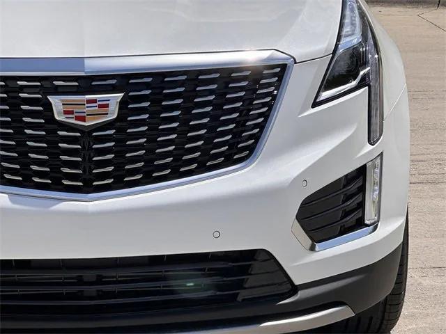 new 2024 Cadillac XT5 car, priced at $53,813