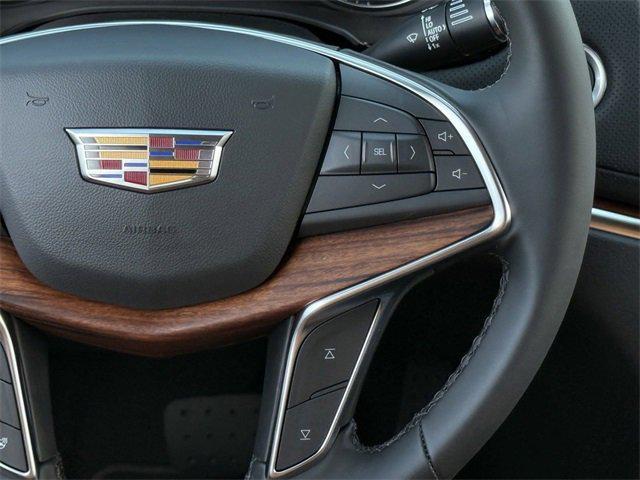 new 2025 Cadillac XT5 car, priced at $52,615