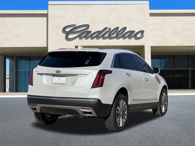 new 2025 Cadillac XT5 car, priced at $54,415