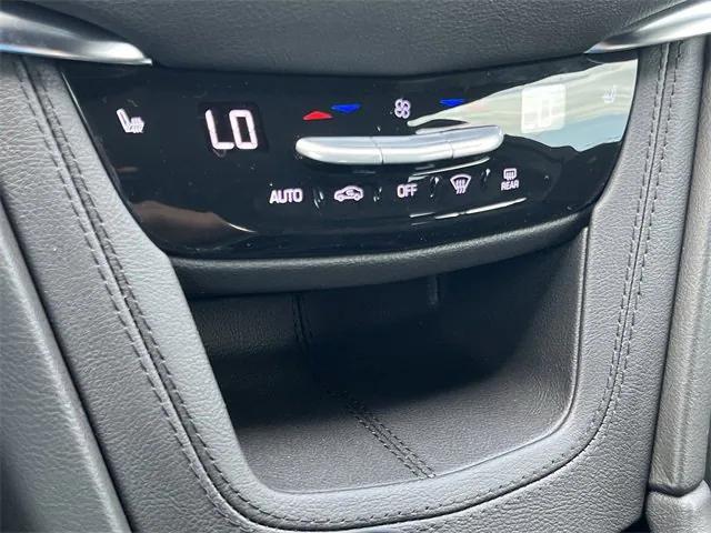 new 2025 Cadillac XT5 car, priced at $44,790