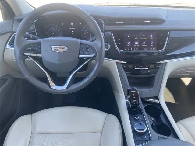 used 2021 Cadillac XT6 car, priced at $34,042