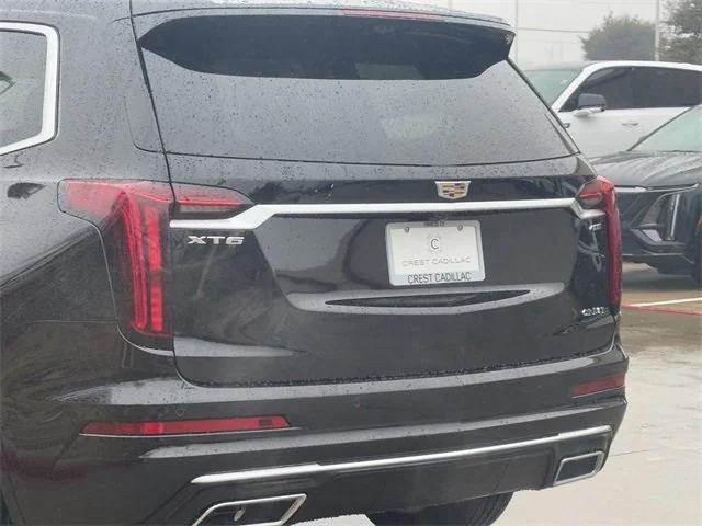 new 2025 Cadillac XT6 car, priced at $70,915