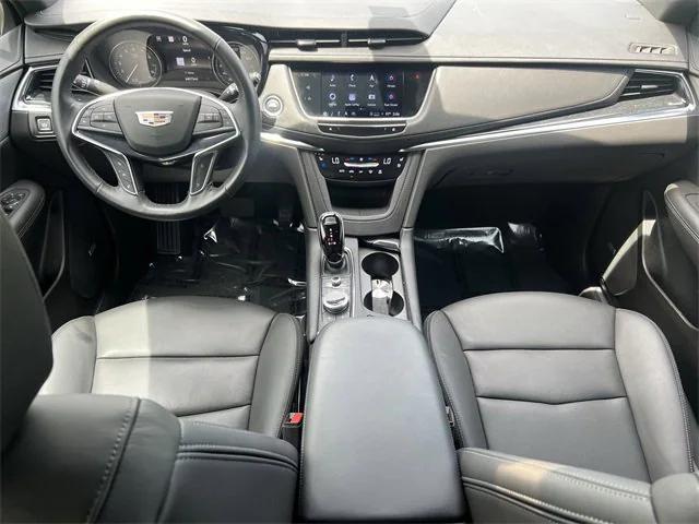 used 2022 Cadillac XT5 car, priced at $30,564