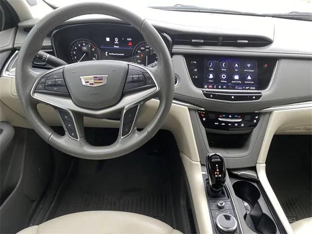 used 2021 Cadillac XT5 car, priced at $24,436