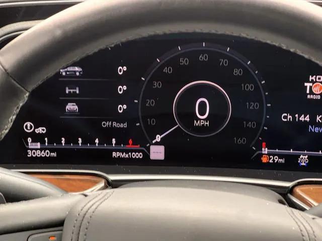 used 2022 Cadillac Escalade ESV car, priced at $75,662