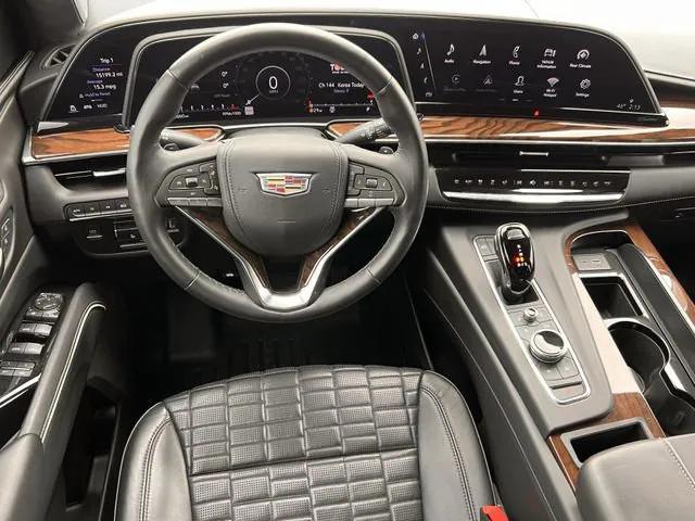 used 2022 Cadillac Escalade ESV car, priced at $75,662