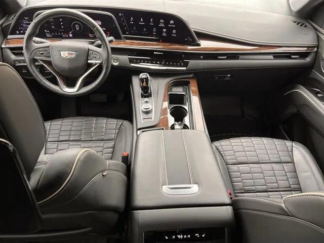 used 2022 Cadillac Escalade ESV car, priced at $75,662