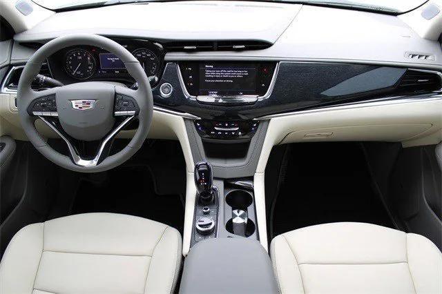 new 2024 Cadillac XT6 car, priced at $62,065