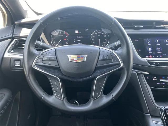 used 2021 Cadillac XT5 car, priced at $30,875