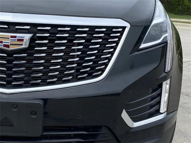 used 2021 Cadillac XT5 car, priced at $32,595