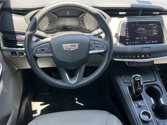 used 2023 Cadillac XT4 car, priced at $29,999