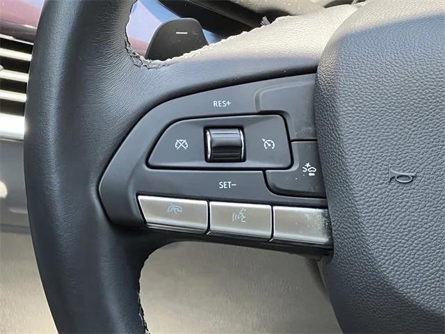 used 2023 Cadillac XT4 car, priced at $29,999
