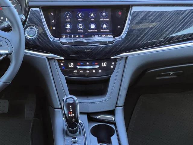 new 2025 Cadillac XT6 car, priced at $60,839
