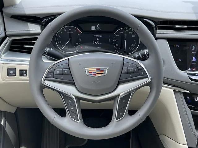 new 2025 Cadillac XT5 car, priced at $48,190