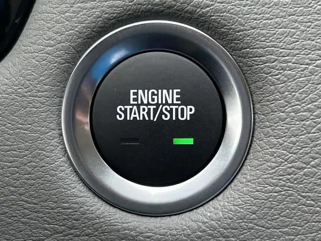 new 2025 Cadillac XT5 car, priced at $48,190