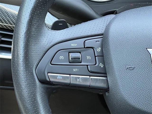 used 2023 Cadillac XT4 car, priced at $25,999