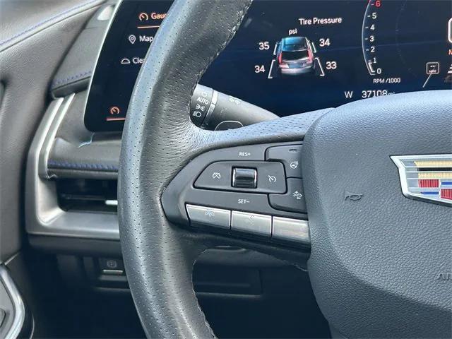 used 2024 Cadillac XT4 car, priced at $36,019