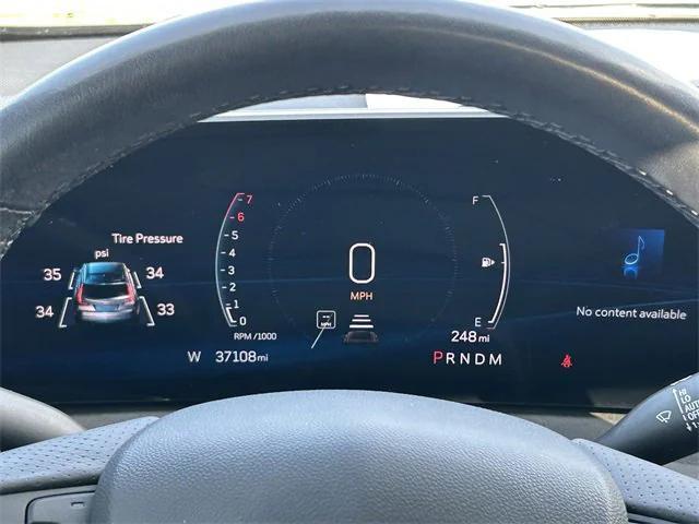 used 2024 Cadillac XT4 car, priced at $36,019