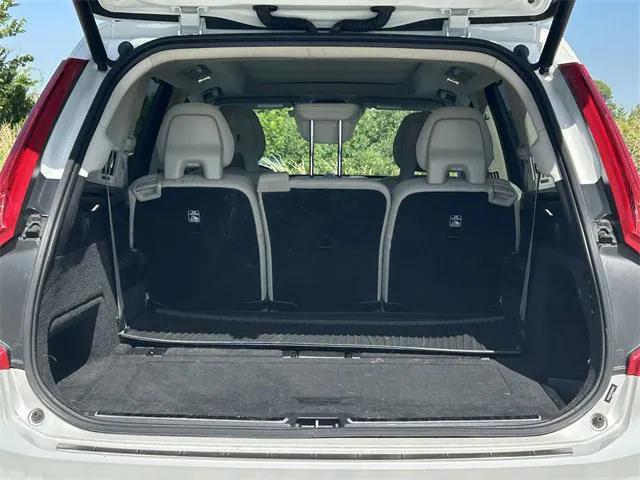 used 2022 Volvo XC90 car, priced at $36,672