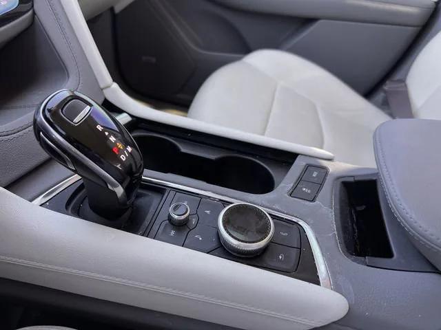 used 2023 Cadillac XT6 car, priced at $36,499