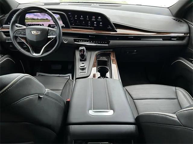 used 2024 Cadillac Escalade ESV car, priced at $88,152