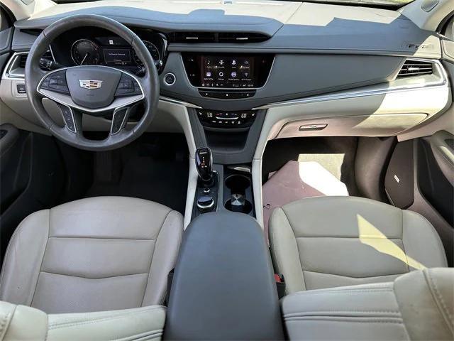 used 2021 Cadillac XT5 car, priced at $30,499