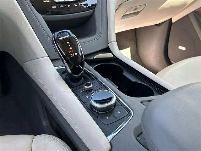 used 2021 Cadillac XT5 car, priced at $30,499