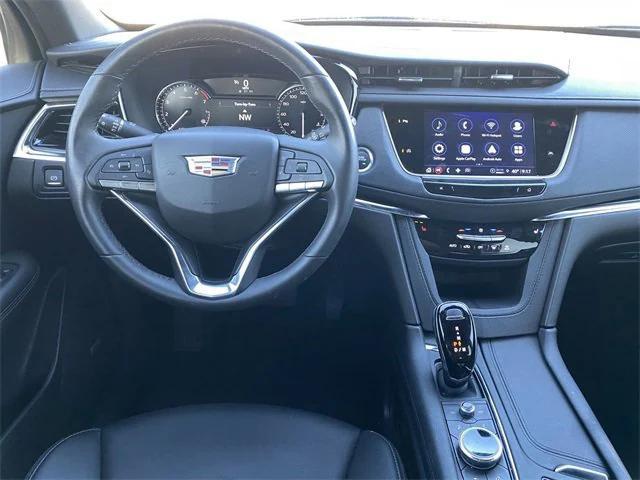 used 2023 Cadillac XT6 car, priced at $37,976