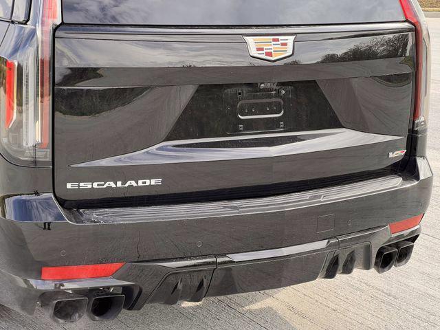 used 2024 Cadillac Escalade ESV car