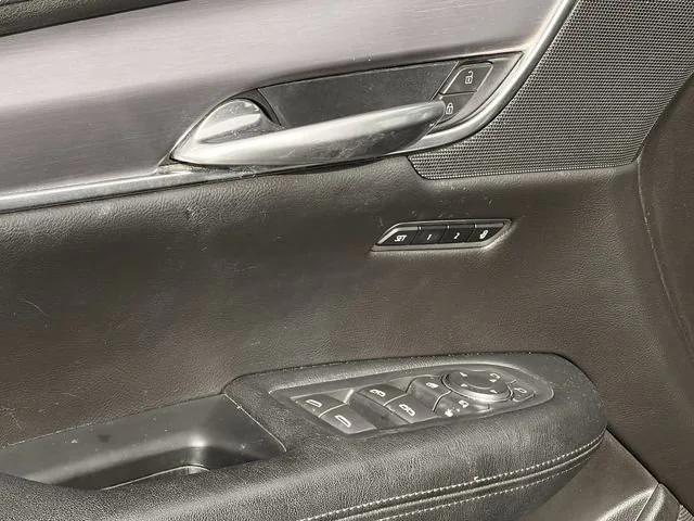 used 2019 Cadillac XT5 car, priced at $19,999