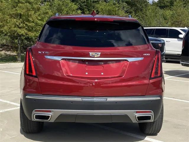 used 2020 Cadillac XT5 car, priced at $31,486