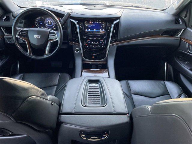 used 2020 Cadillac Escalade ESV car, priced at $34,464