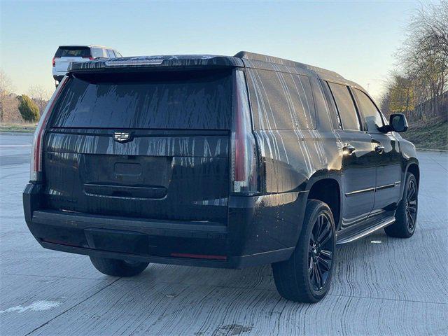 used 2020 Cadillac Escalade ESV car, priced at $34,464