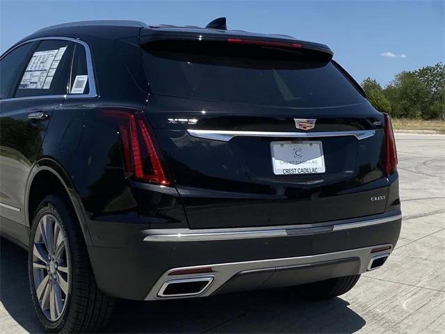 new 2025 Cadillac XT5 car, priced at $57,390