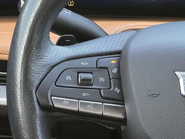 used 2024 Cadillac XT4 car, priced at $39,999