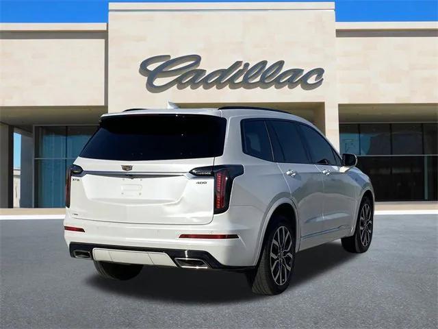used 2022 Cadillac XT6 car, priced at $39,999