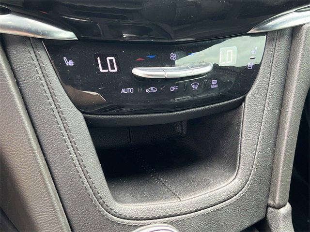 used 2022 Cadillac XT6 car, priced at $38,599
