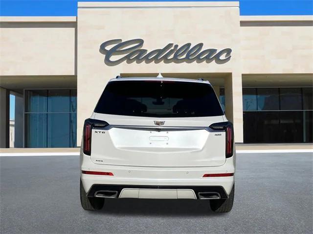 used 2022 Cadillac XT6 car, priced at $39,999