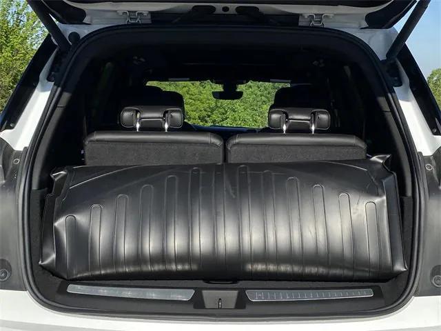 used 2022 Cadillac XT6 car, priced at $39,999