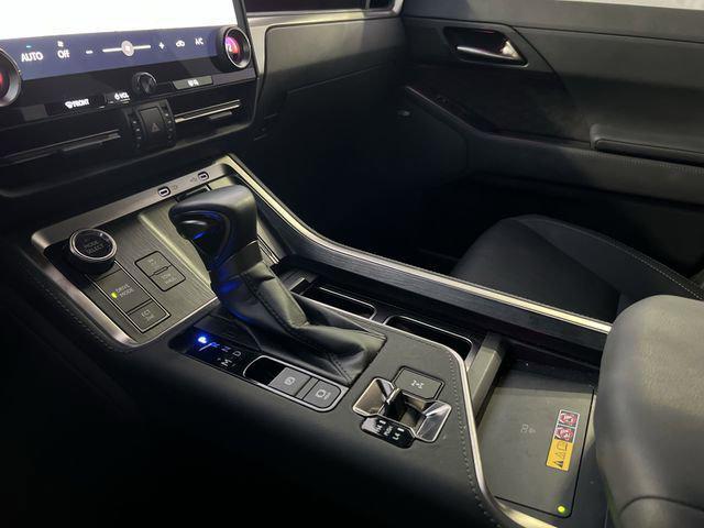 used 2025 Lexus GX 550 car, priced at $91,663