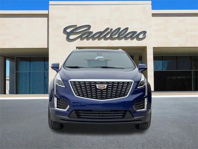 new 2025 Cadillac XT5 car, priced at $45,315