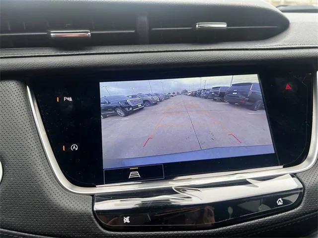 new 2025 Cadillac XT5 car, priced at $45,690