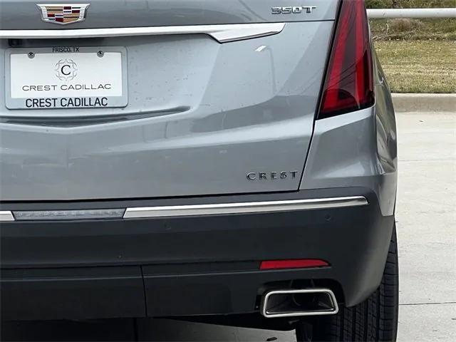 new 2025 Cadillac XT5 car, priced at $45,690
