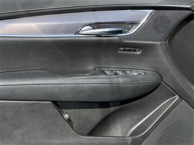used 2019 Cadillac XT5 car, priced at $17,900