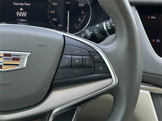 used 2021 Cadillac XT5 car, priced at $30,664