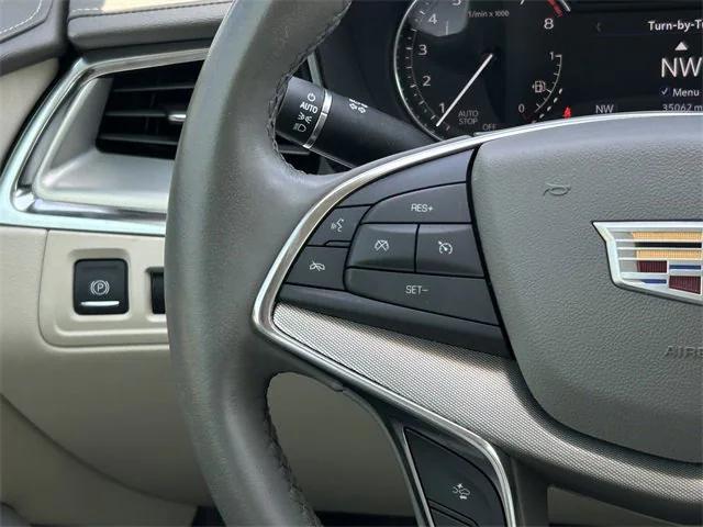 used 2021 Cadillac XT5 car, priced at $30,664