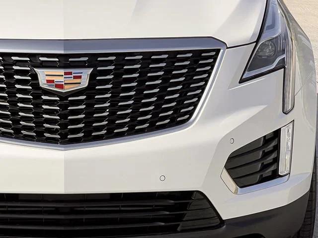 used 2023 Cadillac XT5 car, priced at $29,369