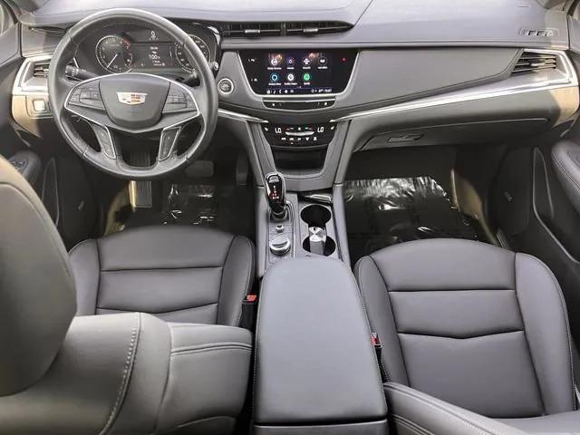 used 2023 Cadillac XT5 car, priced at $29,369